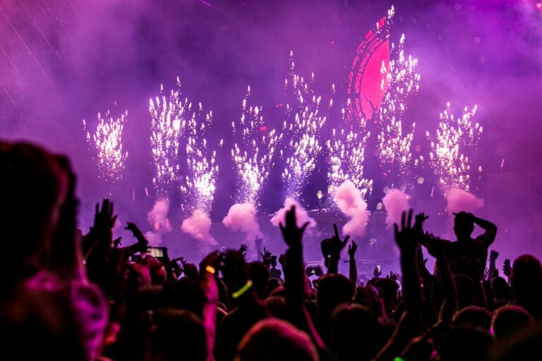 How to Optimize Song Artwork for Spotify and Apple Music
